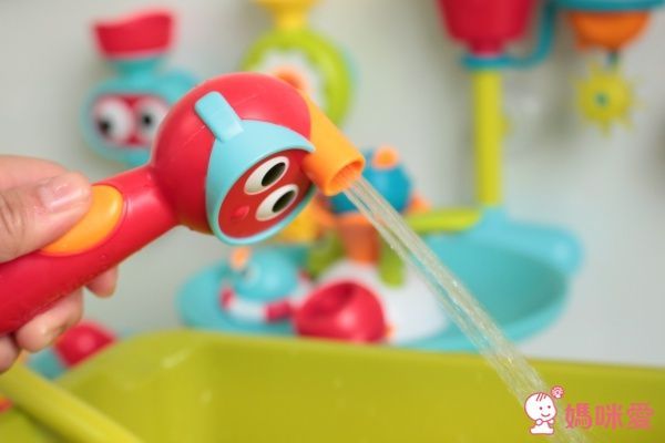 以色列 Yookidoo - 噴水鯨魚蓮蓬頭套組