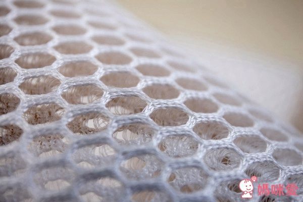 舒服家居 3D 全方位高透氣四季床墊 / 涼墊