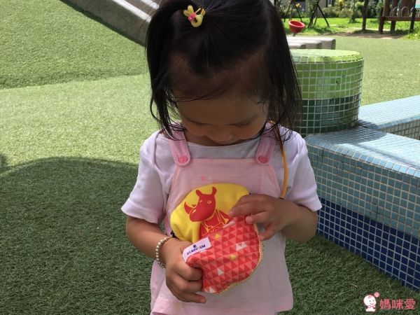 日本 Beady Gem 可收納涼感遮陽帽