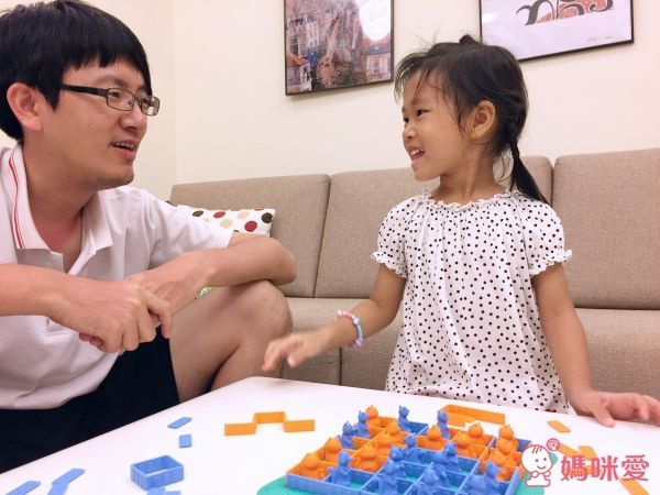 訓練小手抓握力!美國【Learning Resources 桌遊】