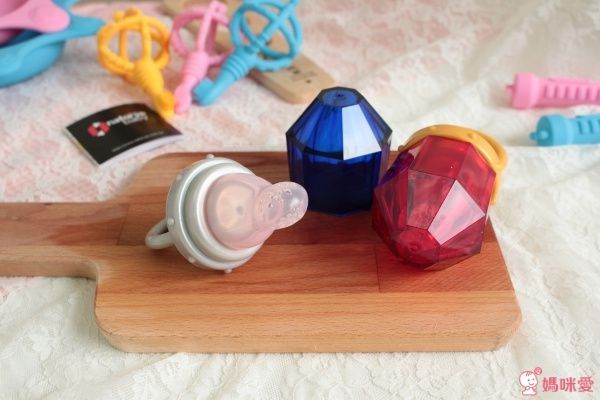 Naforye 拉孚兒鑽石咬咬CC樂