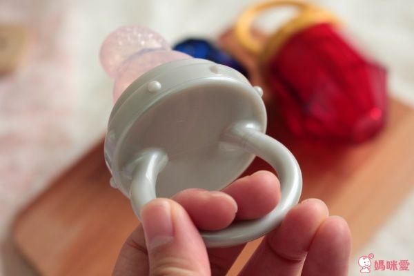 Naforye 拉孚兒鑽石咬咬CC樂