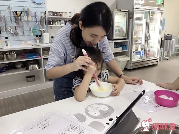 一起動手做蛋糕★【Welcome Bake 來約會吧！】 親子烘焙體驗課程