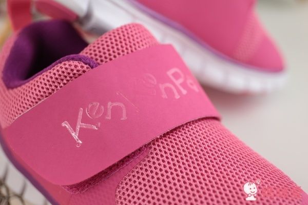 日本KenKenPa 超輕量魔鬼氈透氣網眼小童運動鞋