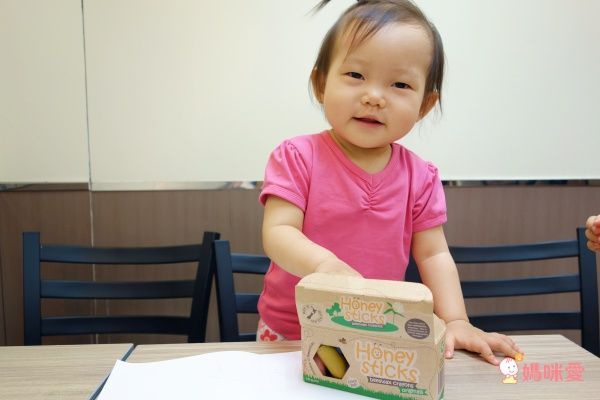 紐西蘭 Honey Sticks - 純天然蜂蠟無毒蠟筆-1歲以上寶寶適用-矮胖型-12色