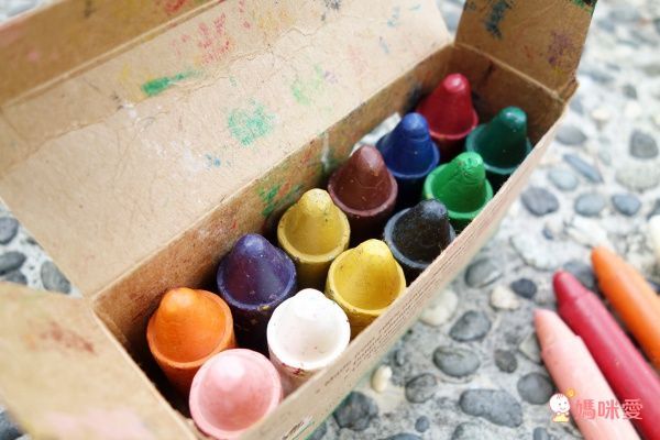 紐西蘭 Honey Sticks - 純天然蜂蠟無毒蠟筆-1歲以上寶寶適用-矮胖型-12色