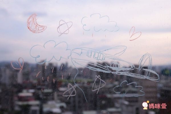 紐西蘭 Honey Sticks - 純天然蜂蠟無毒蠟筆-1歲以上寶寶適用-矮胖型-12色