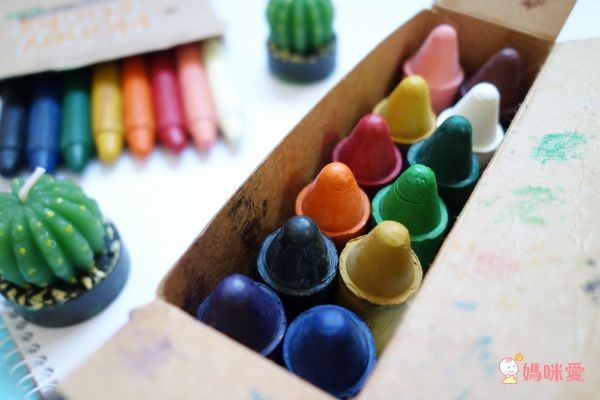 紐西蘭 Honey Sticks - 純天然蜂蠟無毒蠟筆-1歲以上寶寶適用-矮胖型-12色