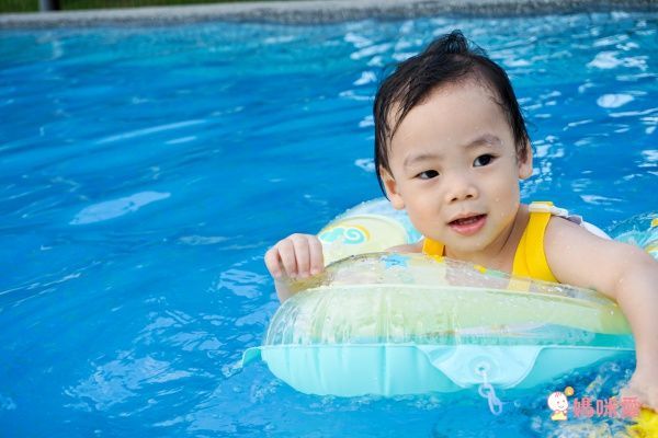 專為嬰幼兒設計的泳具【韓國Winnie Connie】
