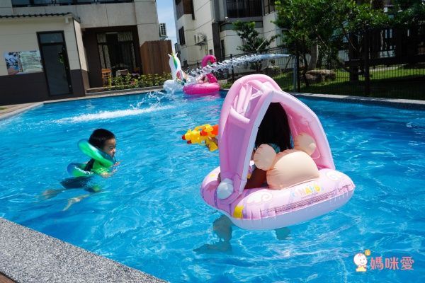 專為嬰幼兒設計的泳具【韓國Winnie Connie】