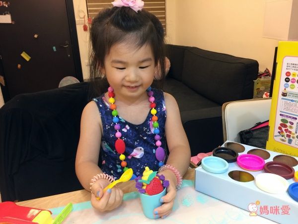 CP值高可重複玩!【風車圖書】造型小麥黏土