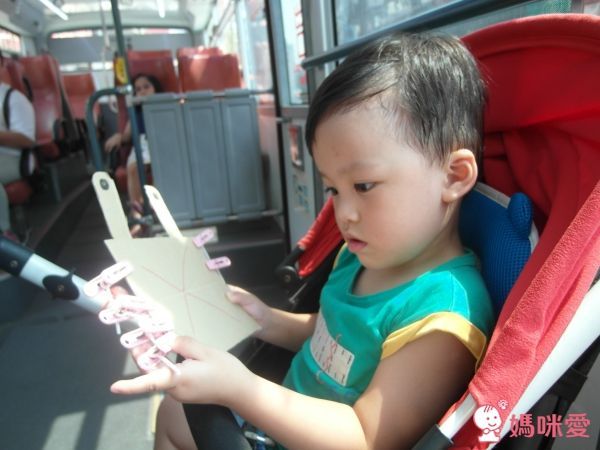 【親子天下】互動式情境圖卡♥光光老師教培養專注力♥溫美玉老師的情緒寶盒