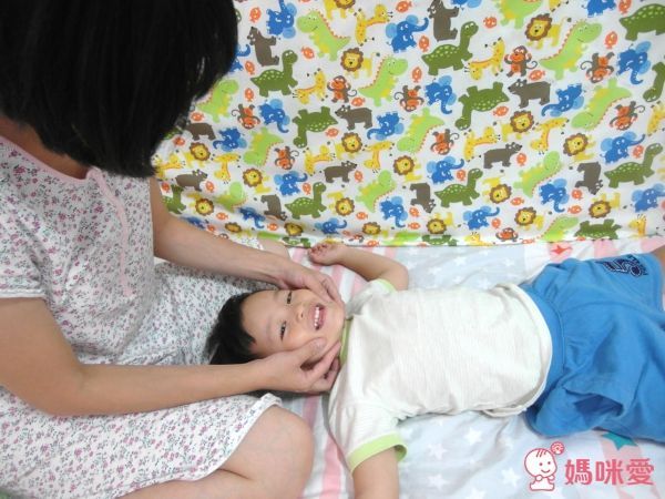 【親子天下】互動式情境圖卡♥光光老師教培養專注力♥溫美玉老師的情緒寶盒