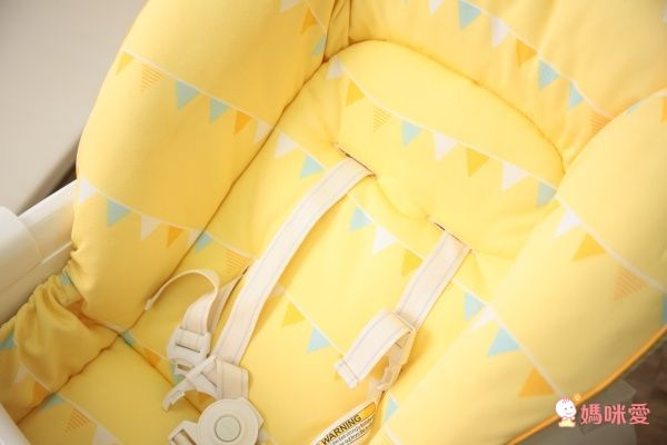 日本Combi Joy EF歡樂馬戲團 安撫餐椅搖床