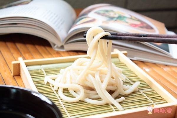 日本老舖こんぴらや - 讚岐手打半生烏龍麵_五入組-240g/包*5-效期到2022.01.09