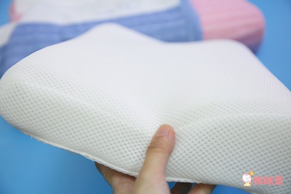 日本 Combi 和風紗輕柔感透氣枕