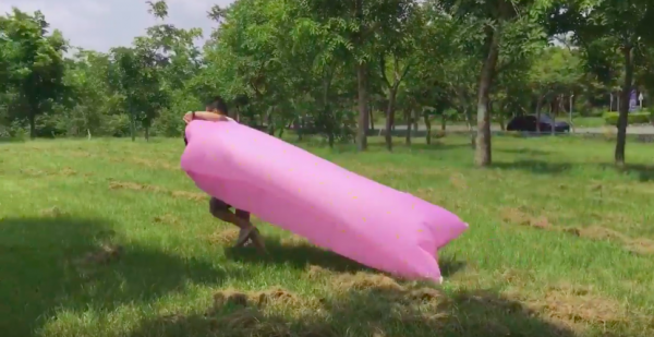 【Go Wild 野餐墊 和空氣沙發床】