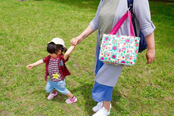 日本赤すぐ akasugu x 人氣造型師聯名款 2WAY媽媽後背包