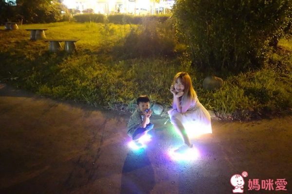 Besson JouJou LED 發光星星鞋2代/親子鞋