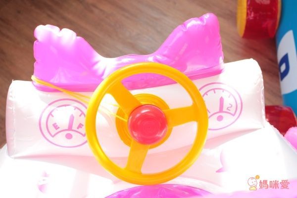 韓國救難小英雄Poli - 安寶立體汽車座圈-贈手動式打氣筒1入(顏色隨機) (適用:2-7歲、25kg以下幼兒)