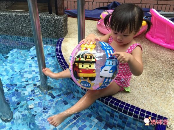 韓國救難小英雄Poli - 安寶海灘球 (適用:3歲以上)