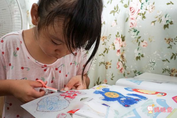 STEAM 教育首選 ✭ KLUTZ 創意手作遊戲書！