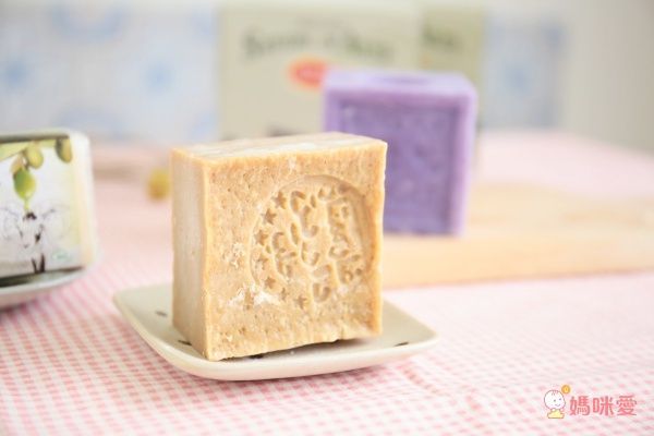 法國 Alepia 法國原裝百年皇室御用精油手工皂禮盒