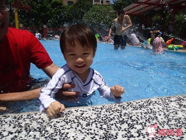 美國 SNAPPER ROCK UPF 50+ 兒童防曬泳衣 / 泳褲