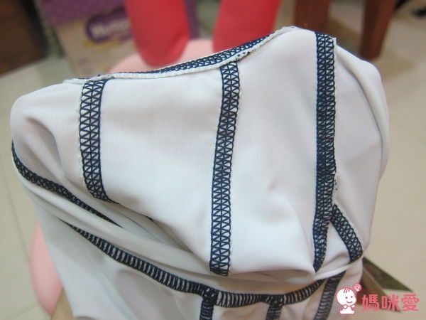 美國 SNAPPER ROCK UPF 50+ 兒童防曬泳衣 / 泳褲