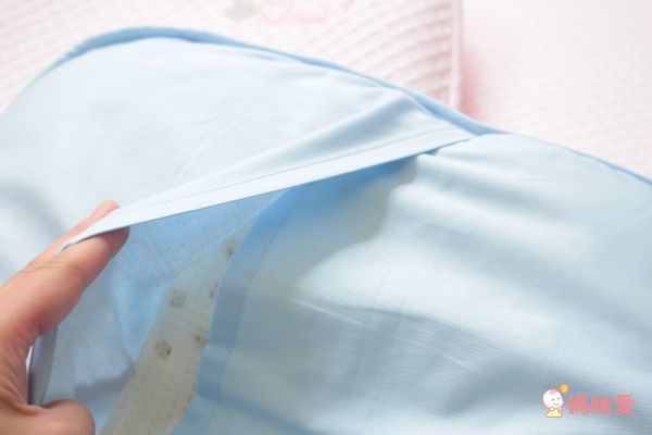 Aj Hippo 小河馬天絲乳膠枕