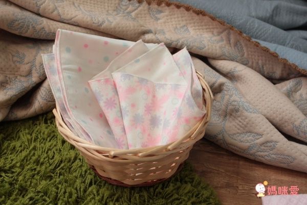 Aj Hippo 小河馬天絲乳膠枕