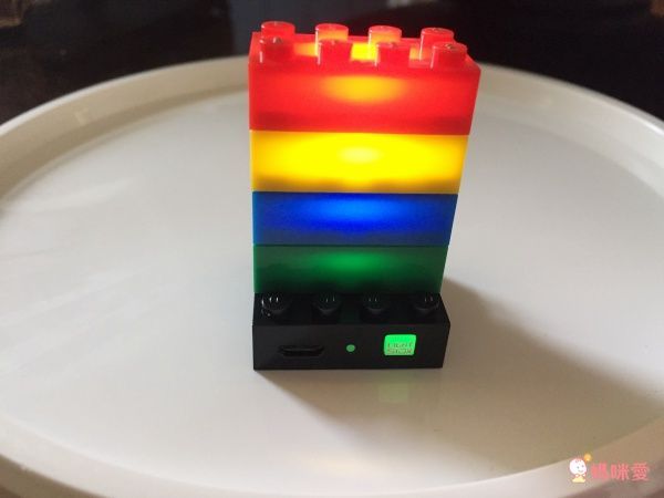 美國 Light Stax - LETTERS亮亮積木-大顆粒系列-字母款-24顆