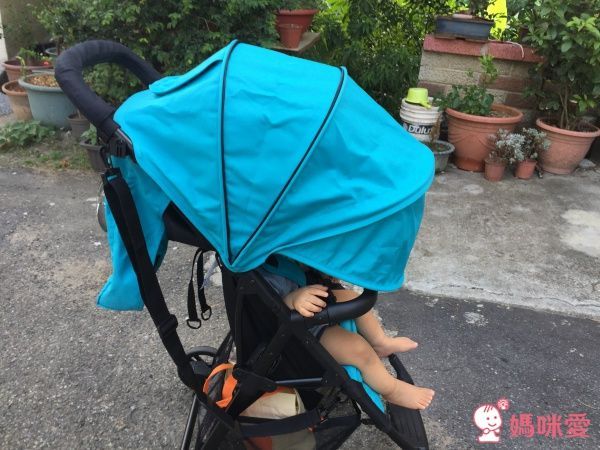 ZOE Xtra Lligt V2 嬰幼兒手推車 F13