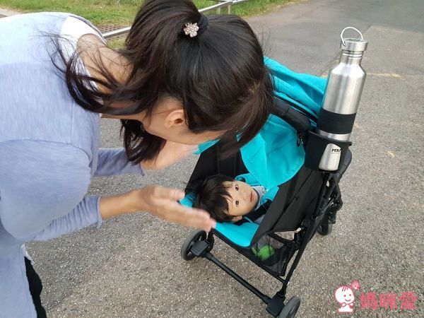 ZOE Xtra Lligt V2 嬰幼兒手推車 F13