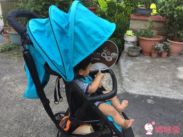 ZOE Xtra Lligt V2 嬰幼兒手推車 F13