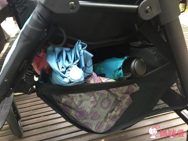 ZOE Xtra Lligt V2 嬰幼兒手推車 F13