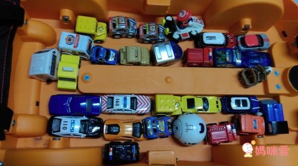 絕版特惠！僅此一檔！【RIDAZ】超跑兒童行李箱