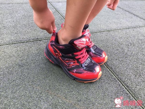日本 IFME ✖ MOONSTAR 機能童鞋 ✖ ASICS 學步鞋