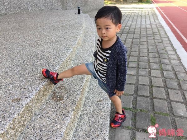 日本 IFME ✖ MOONSTAR 機能童鞋 ✖ ASICS 學步鞋