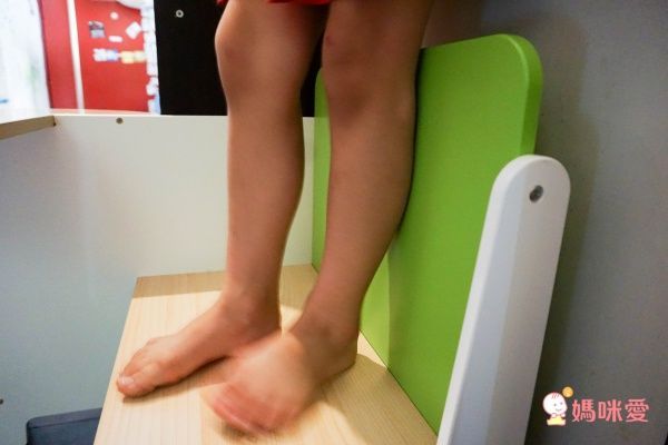 【韓國IIZZ】自主桌椅