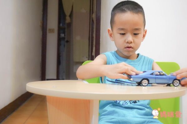 【韓國IIZZ】自主桌椅