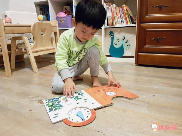 【禾流文創】國際繪本艾瑞卡爾有聲學習套書 / 會動的小汽車立體書！