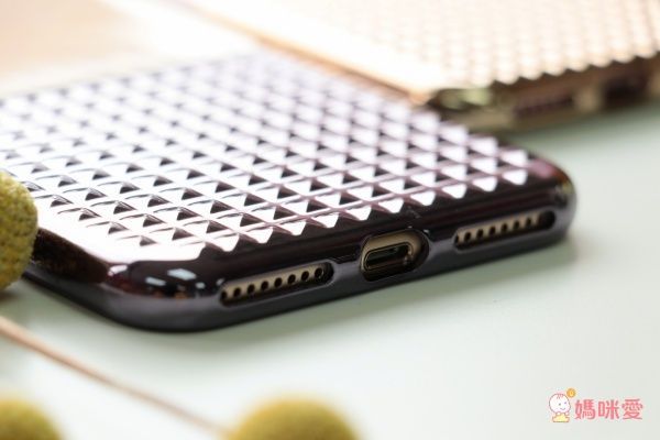 美國 Speck 防摔手機殼 X SwitchEasy 都會手機殼