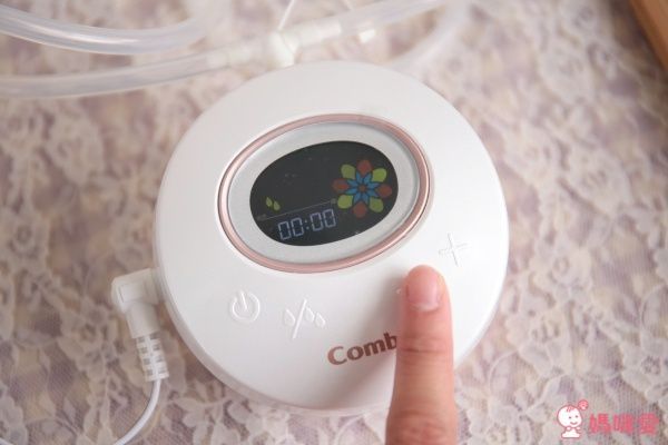 日本 Combi 自然吸韻雙邊電動吸乳器