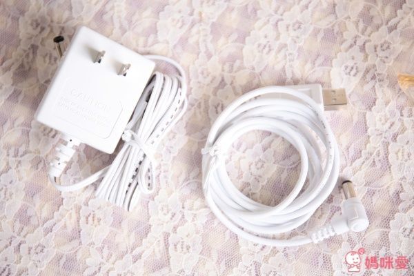 日本 Combi 自然吸韻雙邊電動吸乳器