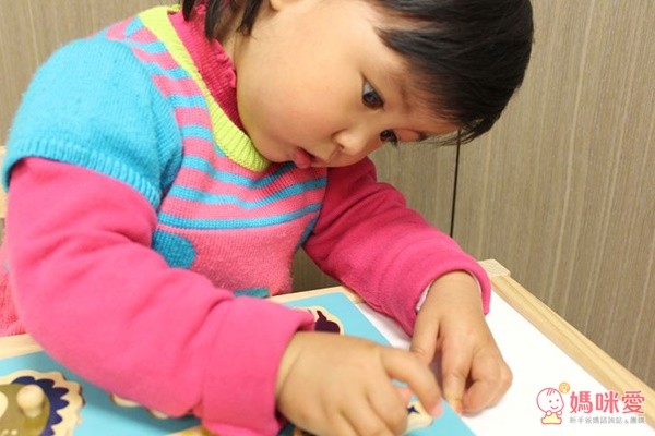 美國 B.Toys 天然原木學習玩具