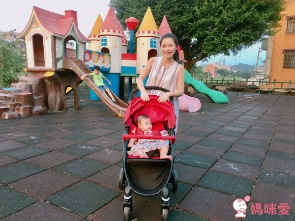 BABY MONSTERS 系列推車