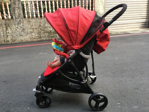 BABY MONSTERS 系列推車