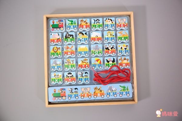 美國瑪莉莎 Melissa & Doug - MD 益智-穿繩字母火車