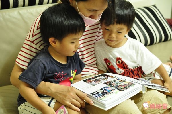 寶寶相本(來自法國,億萬父母都說讚的育兒禮物書)